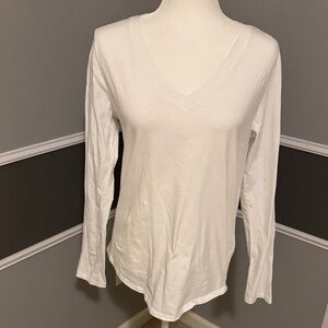 Classic White V-Neck Long Sleeve Tee